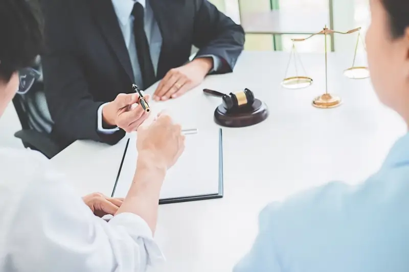 Co daje rozwód z orzeczeniem o winie?